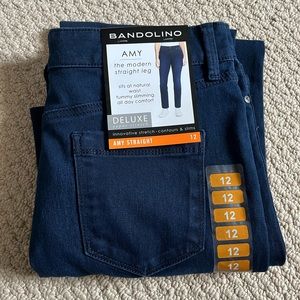 NWT - Bandolino “Amy” navy denim jeans